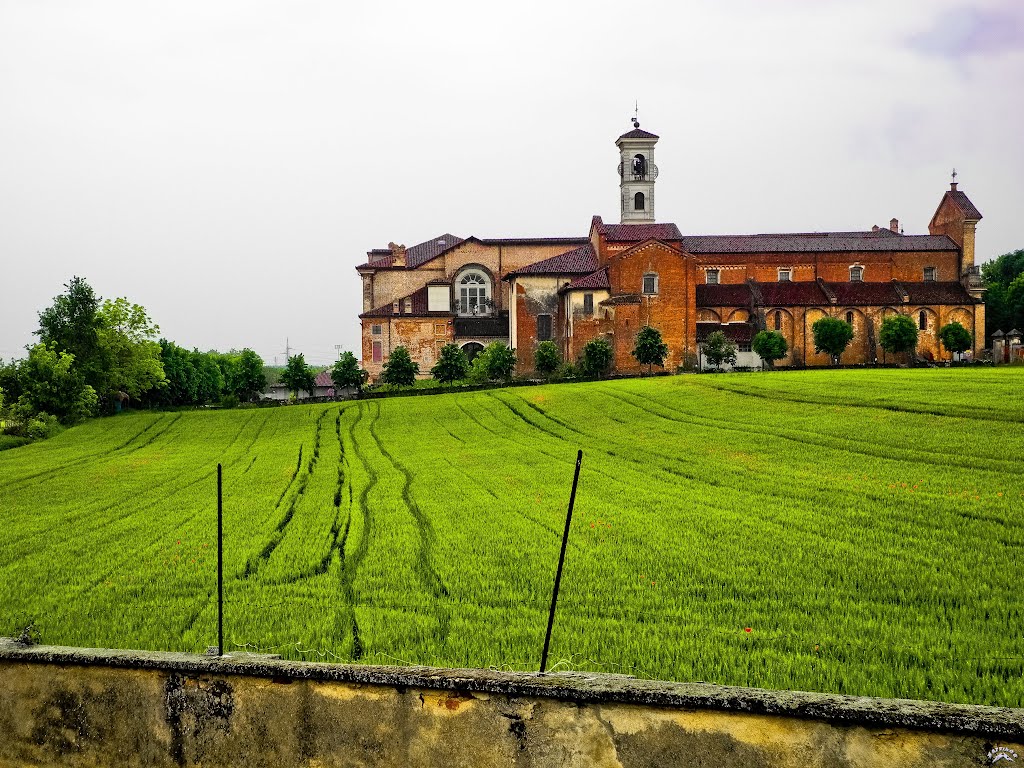 Abbazia Casanova - . . in the rain. by narvik08