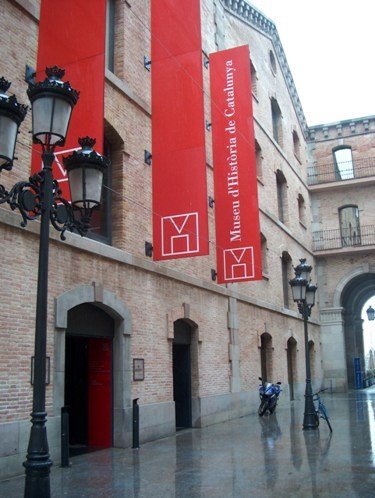 Museu da História da Catalunha by João André Farinha