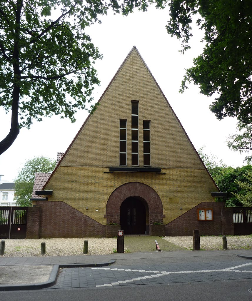 Doopsgezinde kerk , (1930) by Mart61