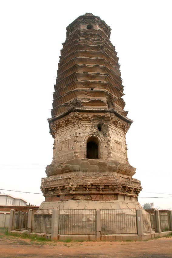 淶水 西崗塔 Xigang Pagoda(947-1125, Liao Dynasty), Laishui County, Baoding, Hebei Province, China by Radium Tam