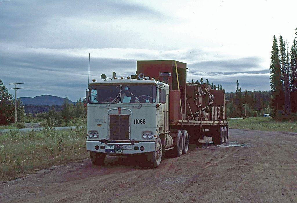 Canada / Hwy 97 by Alfred Mueller