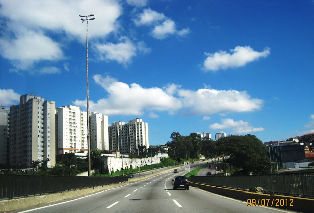 Rodov. Raposo Tavares, km 14,5 - SP by F.Jardim