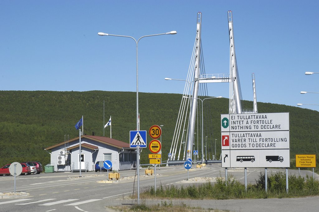 Utsjoki, border of Finland and Norway, july 2005 by Risto Varhe