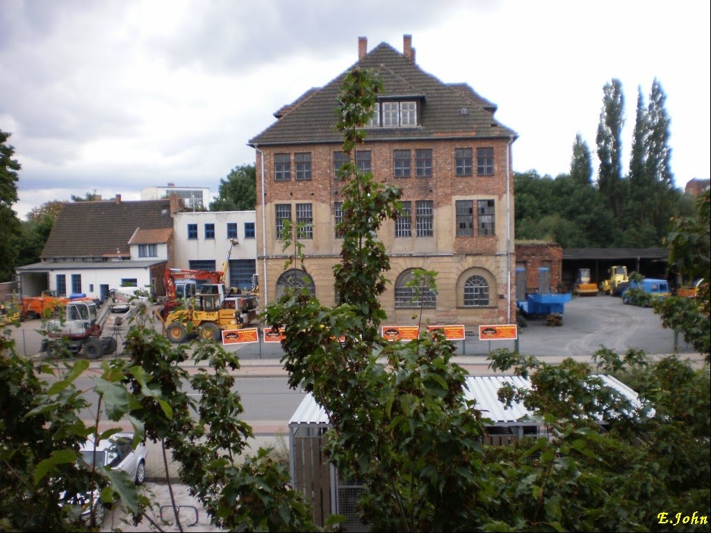 Nordhausen, Hallesche Straße by Eckbert John