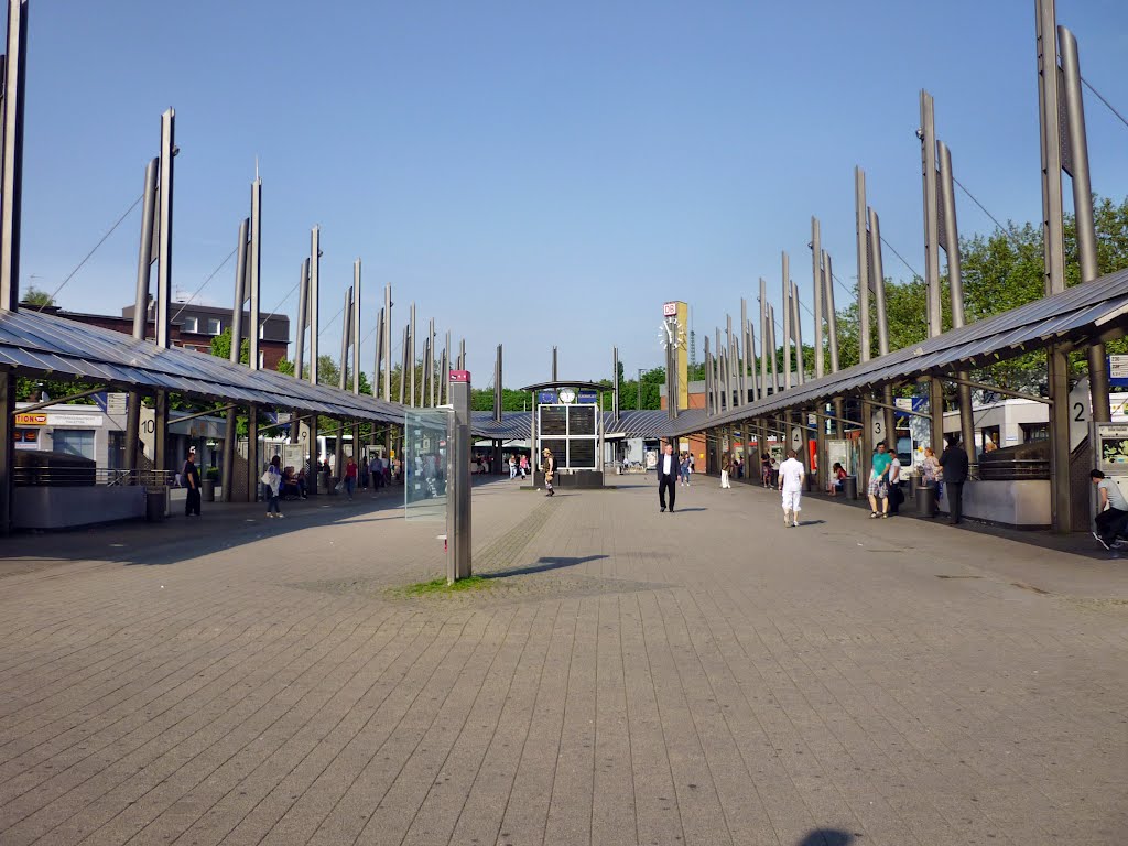 Busbahnhof auf dem Europaplatz (Recklinghausen) / 22.05.2012 by Iceman93 / NO VIEWS!!!