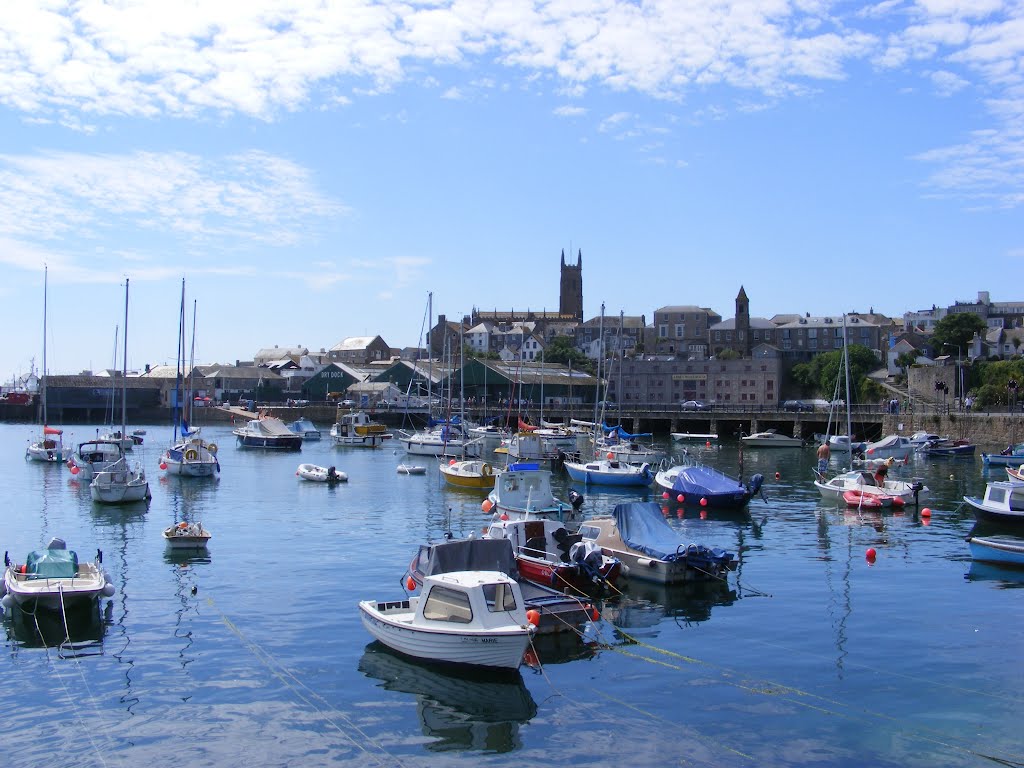 Penzance Harbour by katejoy77