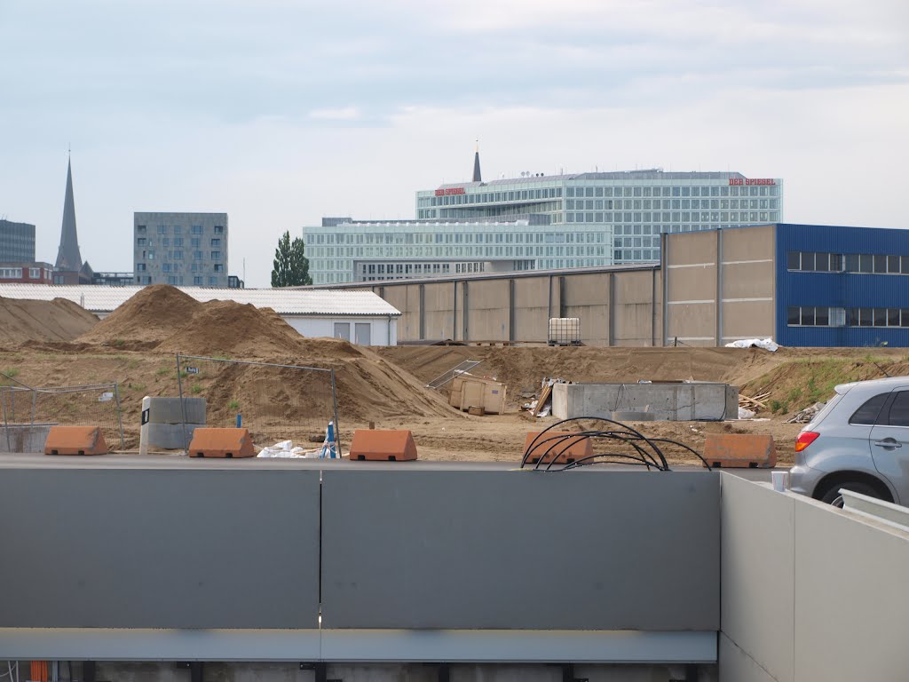 Blick von der Versmannstraße zum "Spiegel" - Gebäude by Fotoberchtel