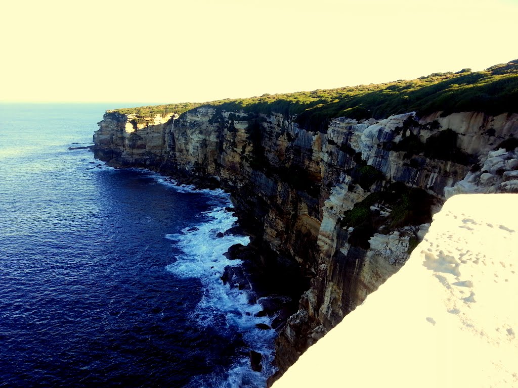 Royal national park coastal track by Prajit