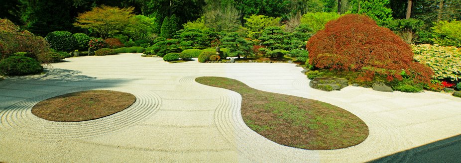 The Upper Sandgarden Next to the Tea House. Japanese Garden Portland Oregon by © Michael Hatten http://www.sacred-earth-stud