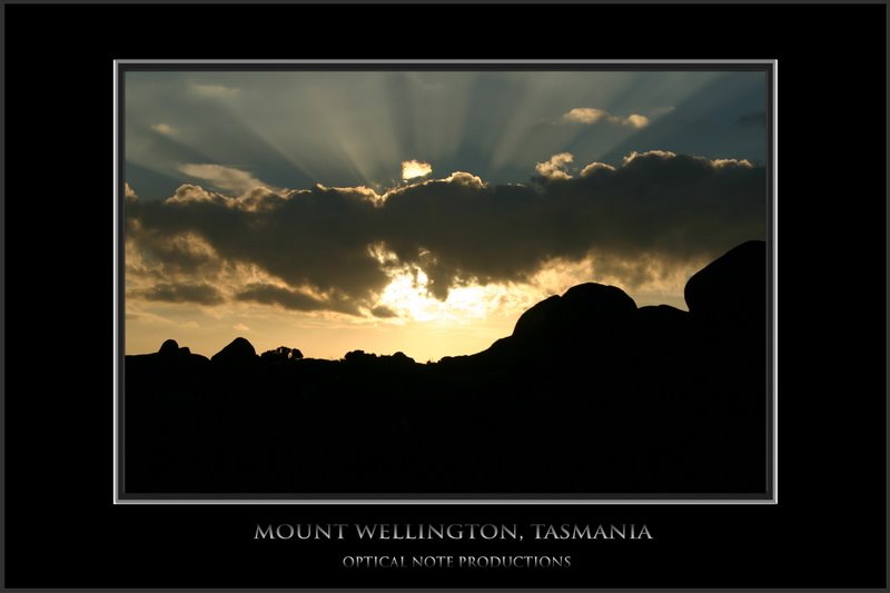 Mt. Wellington at sunset by jimeegee