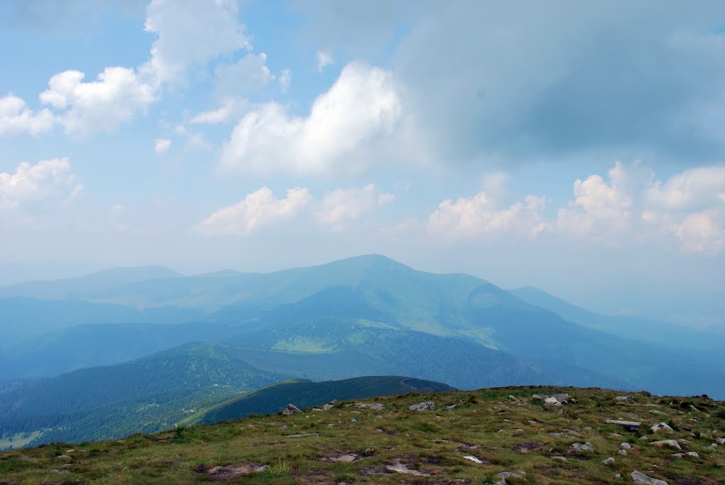 The view from the top of Hoverla by volodymyr.moroz