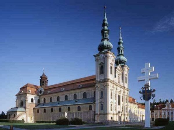 Basilica "Cirillo e Metodio" by Gio la Gamb