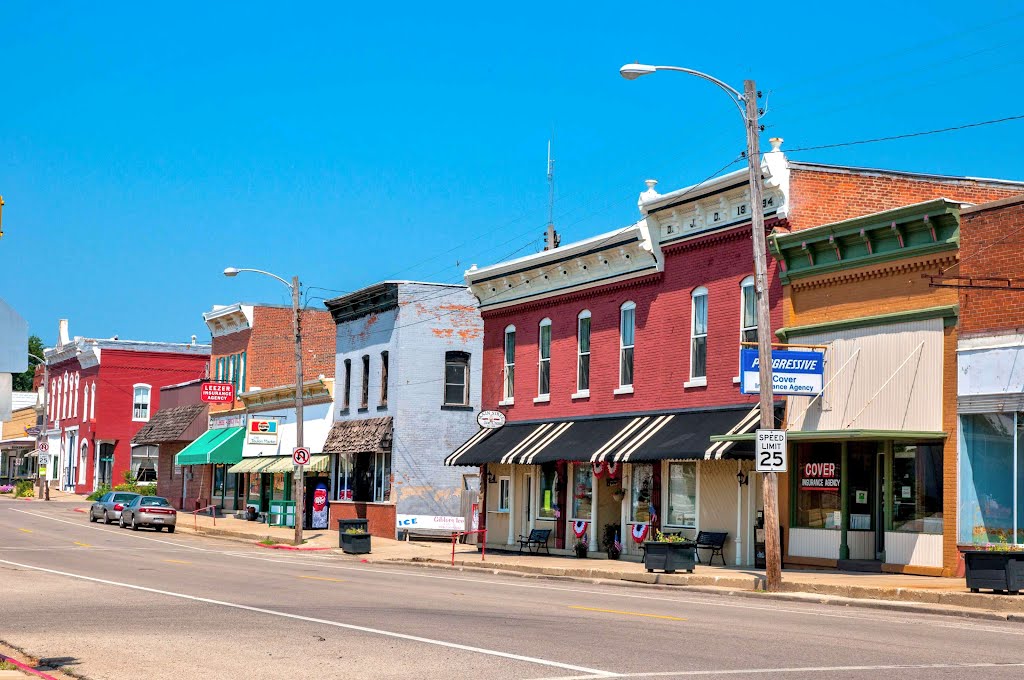 Toulon Illinois Main Street shops by D200DX