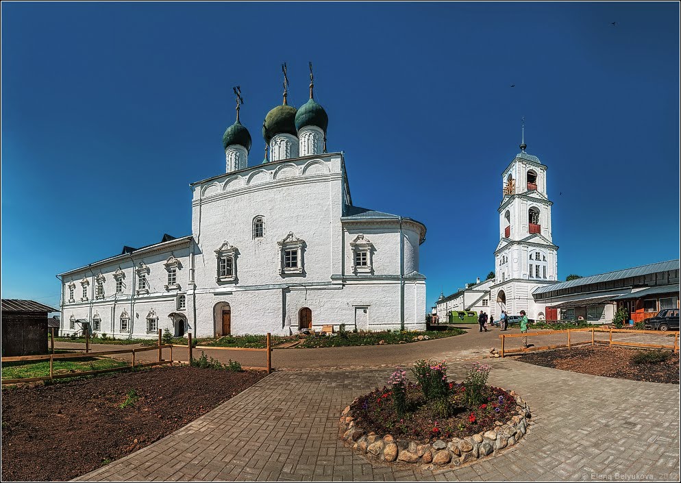 Никитский монастырь (Переславль-Залесский). / Nikita's monastery (Russia, Pereslavl-Zalesskiy). by Elena Belyukova