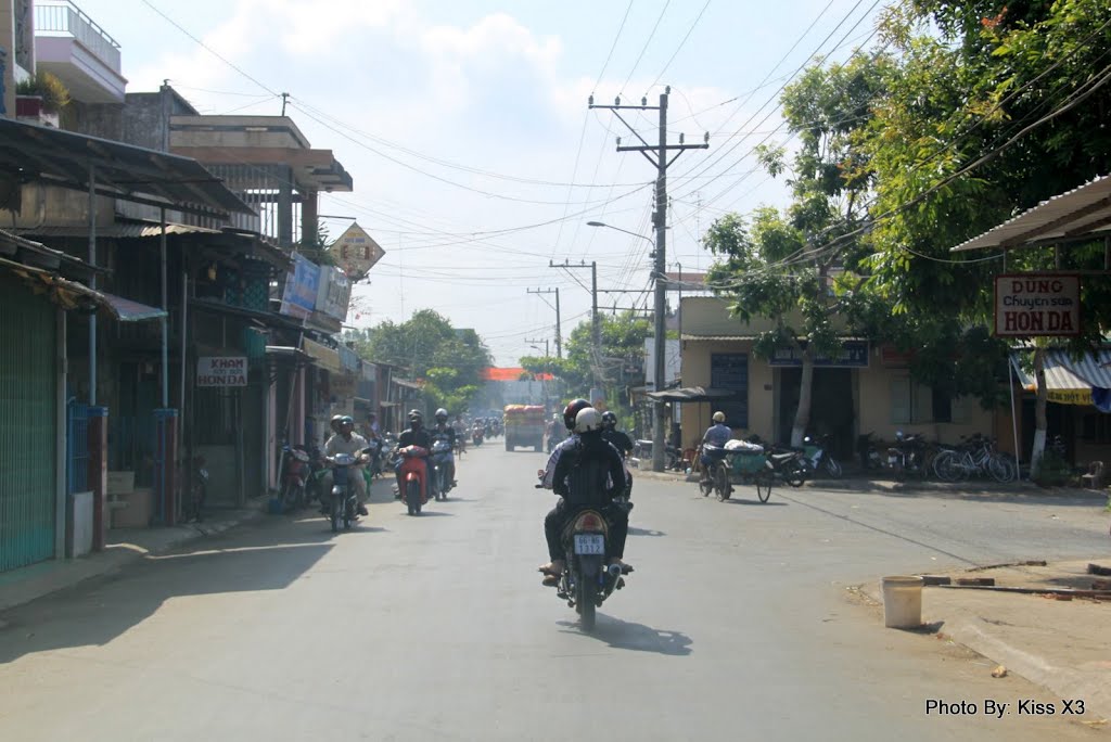 Long Châu phố by Tuan CaNon