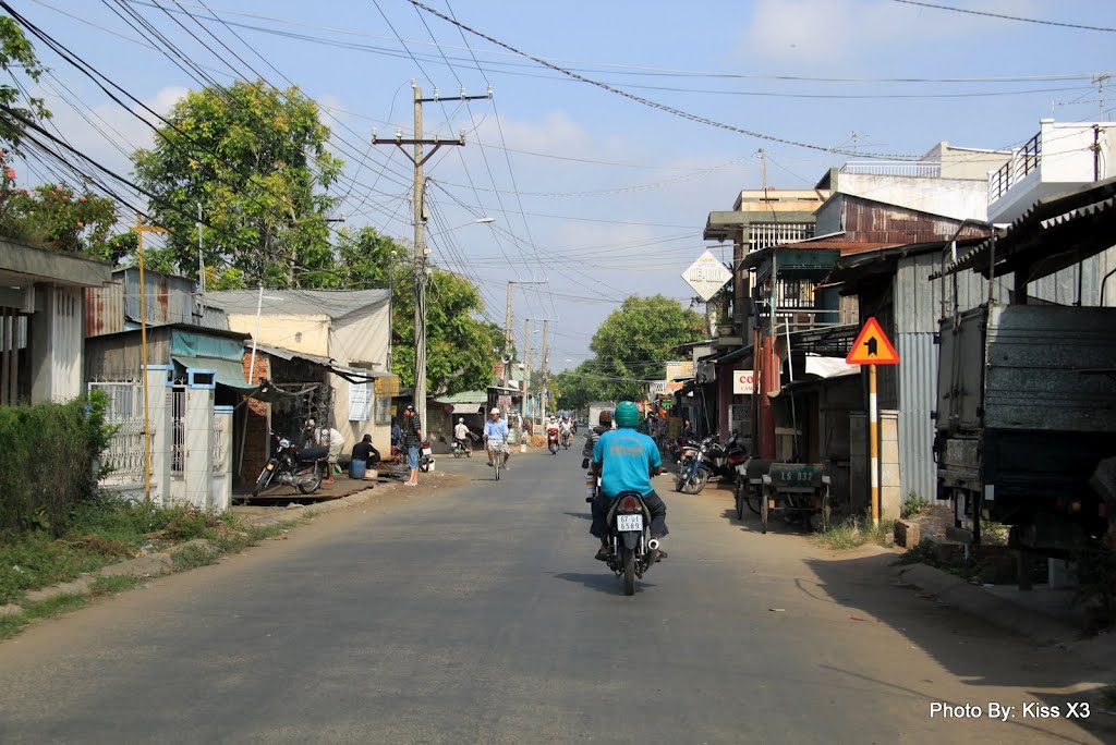 Long Châu phố by Tuan CaNon