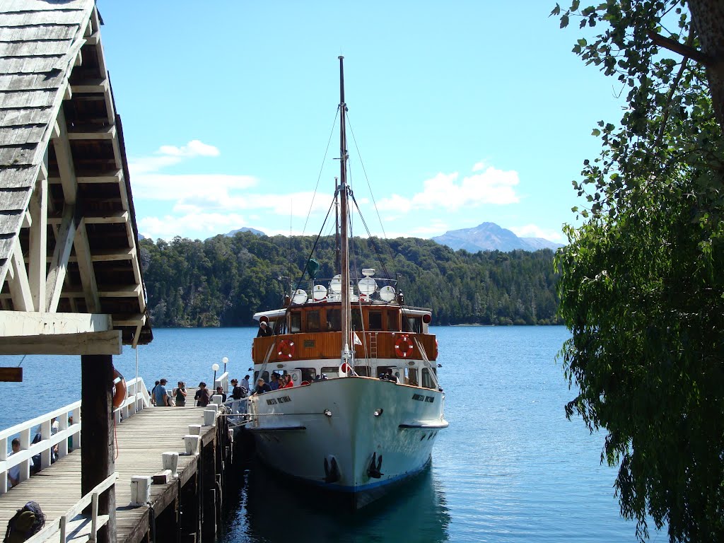 Isla Victoria - Bariloche - Argentina by chortis