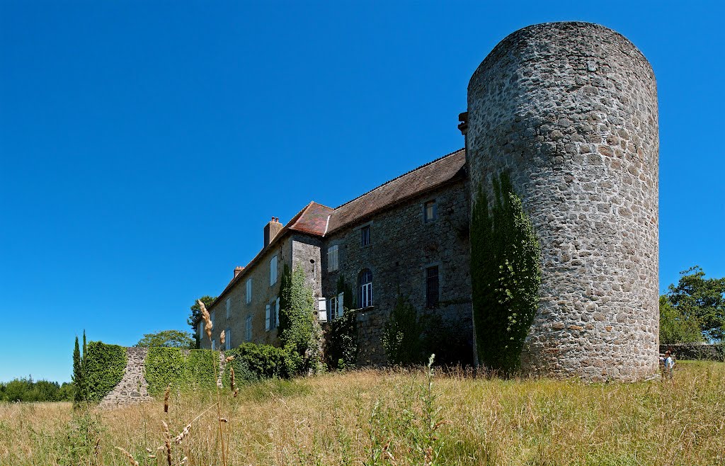 The Western Tower, part of the original 11th century castle with a 17th century addition - July 2012 by Mike Stuckey