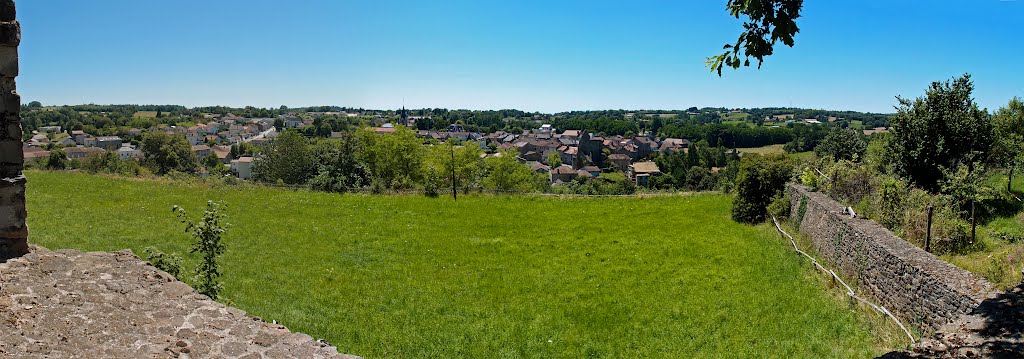 A panorama from Châlus-Chabrol castle - July 2012 by Mike Stuckey