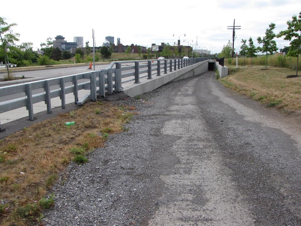 Broad St Ramp 1 by Richard Jordan III