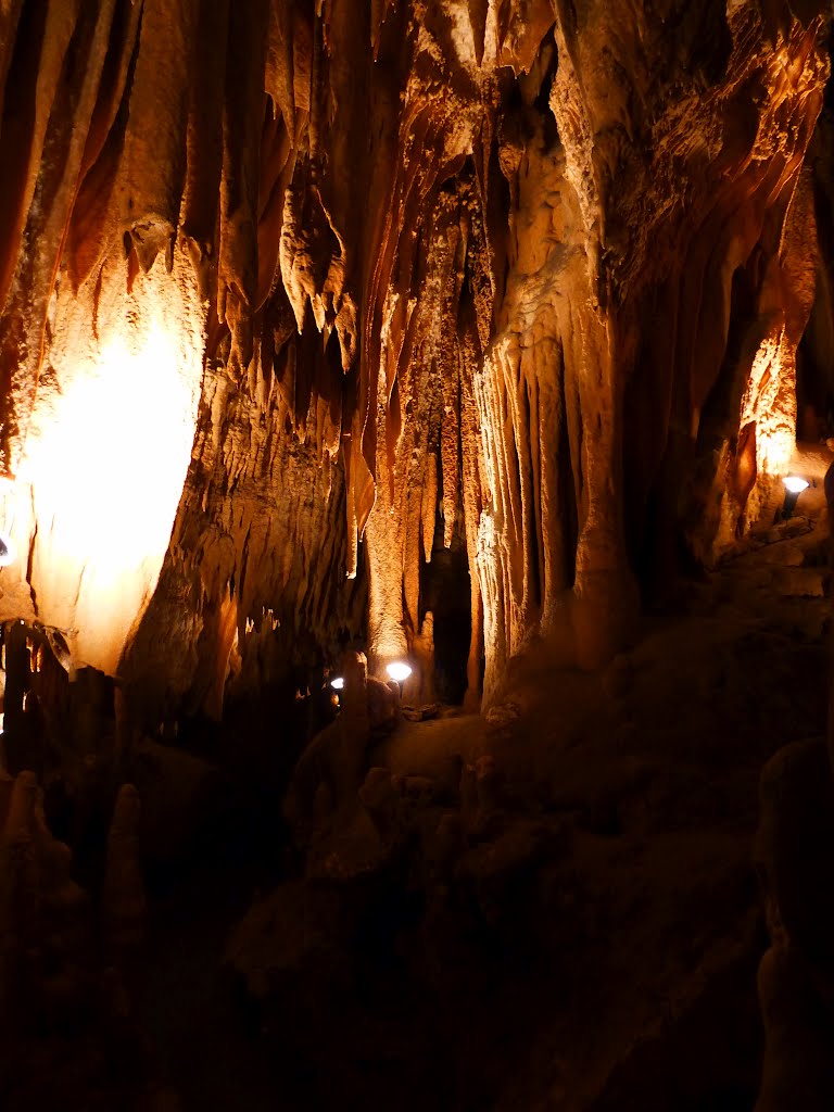 Grotte de Villars by Rudy Pické