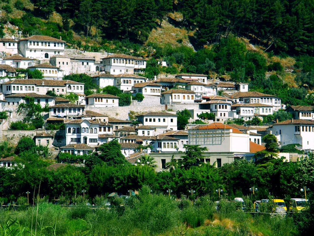 Albania: Berat ( the old town - Mangalem - ) by Sofjan Kotorri