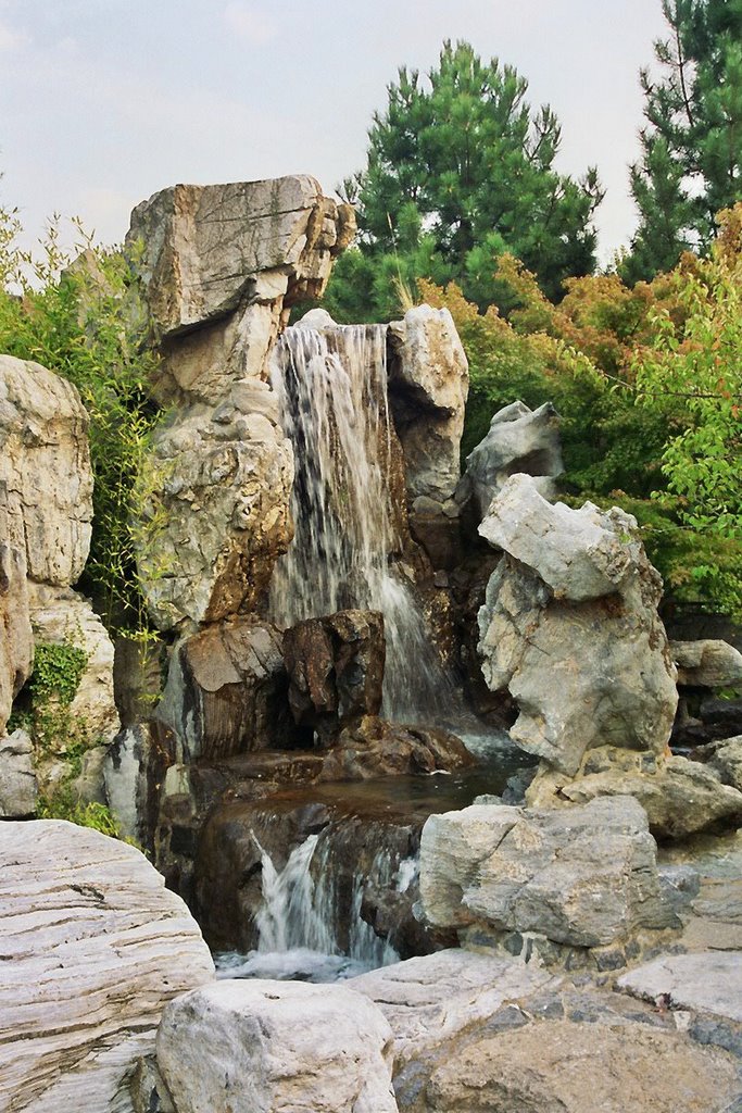 Germany_Berlin-Marzahn_Gardens Of The World_Chinese Garden_cascade_018_15 by George Charleston