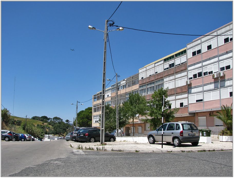 Rua dos Lusíadas - Bairro do Matadouro by Barragon