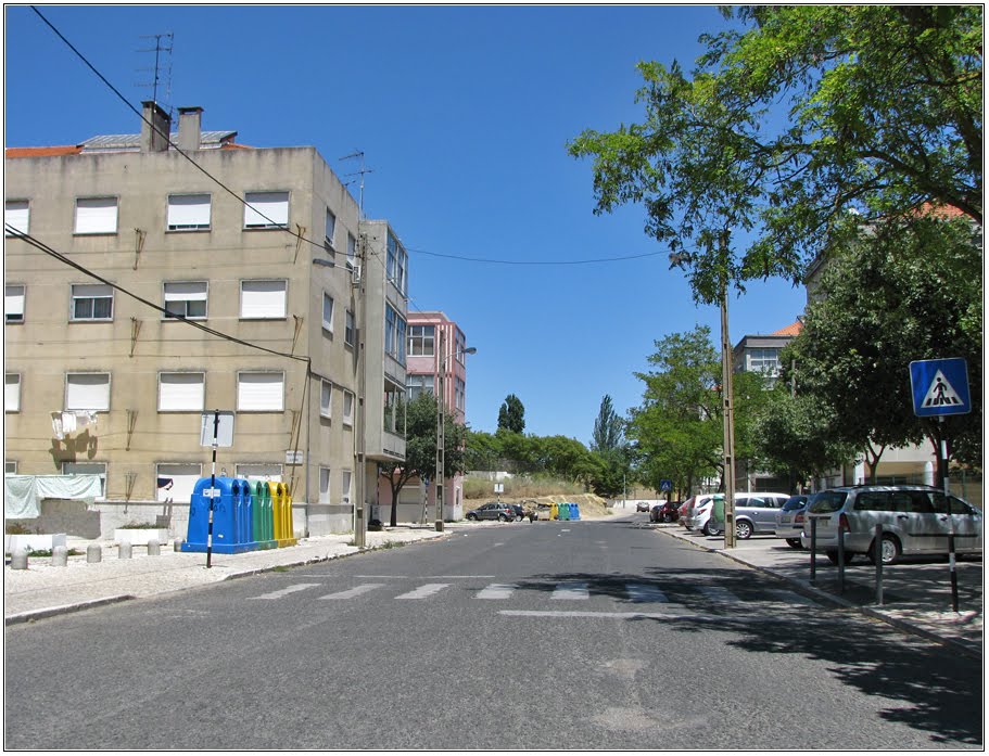 Rua Vasco da Gama - Bairro do Matadouro by Barragon