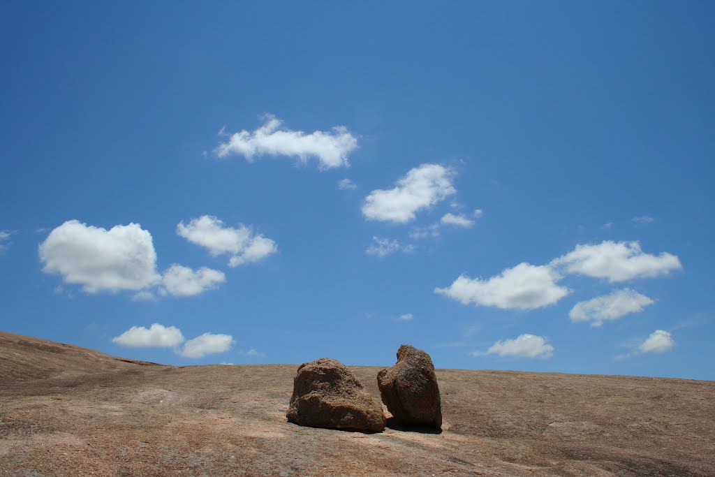 Enchanted Rock State Park, Texas, U.S.A. by H.-Gerd Brunnert