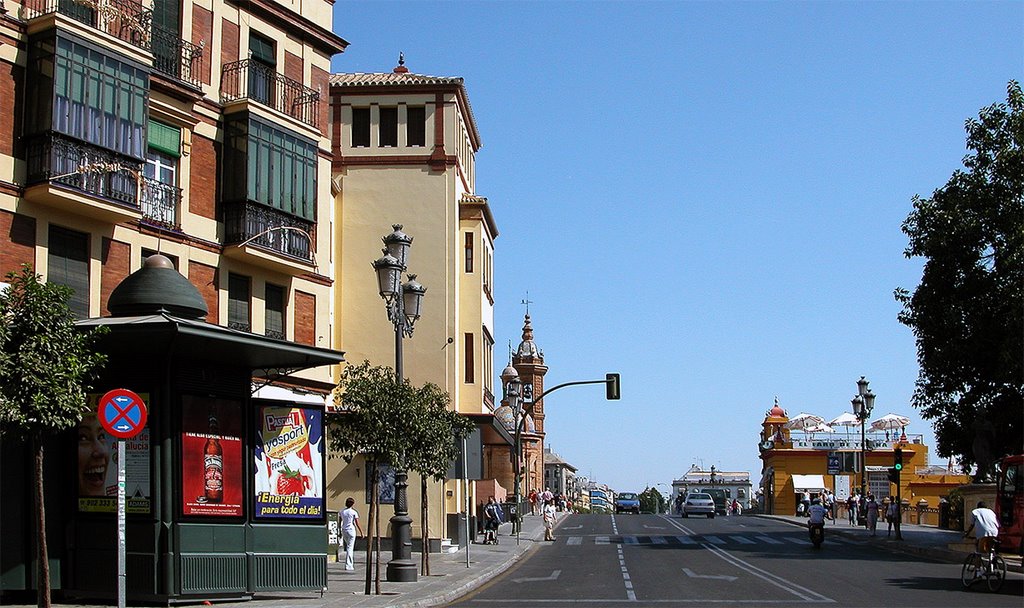 El faro de Triana by Mellado