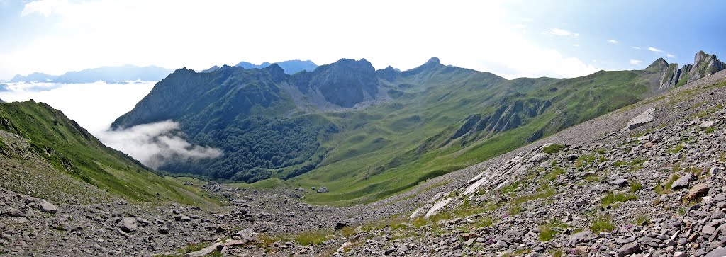 "La Senda de Camille": Picos de Acherito y cabaña de Ansabère by joan miquel