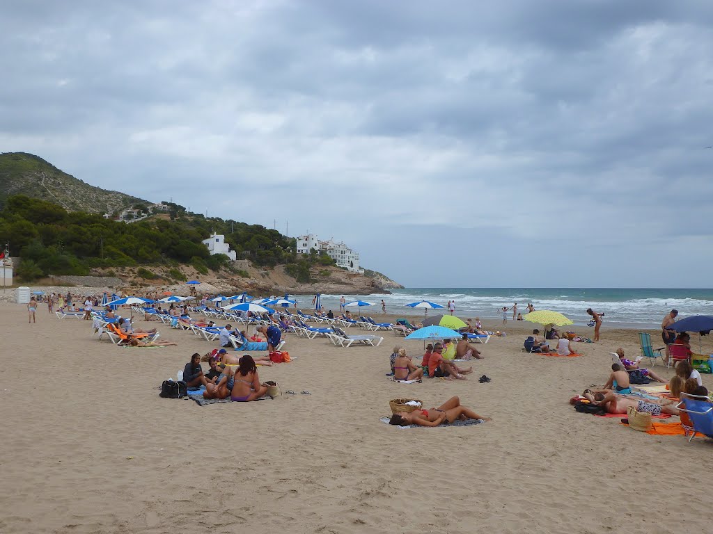 Platja de l'Aiguadolç, jul.2012 by Can Tres