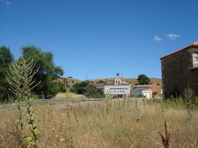 Entrada a Riosmenudos de la Peña by Guxy(Jerezano-Malagu…