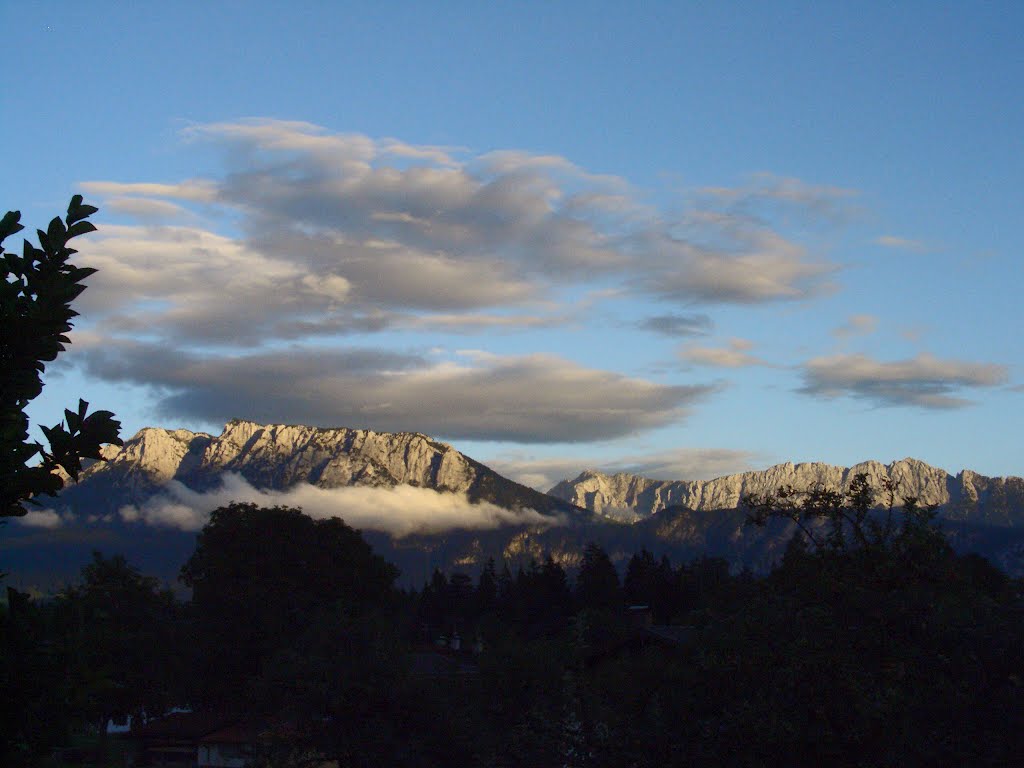 Kaisergebirge, Zahmer u. Wilder Kaiser in Wolken by aNNa.schramm