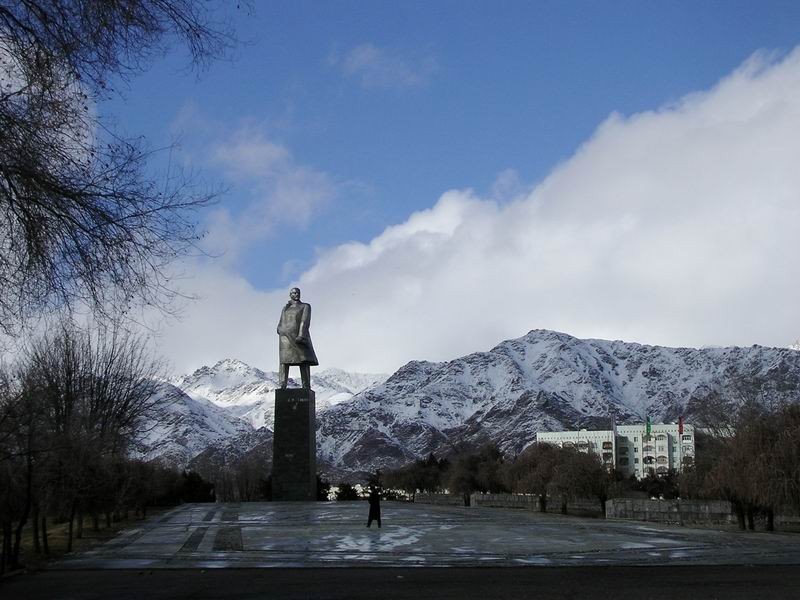 Lenin Denkmal by A.Franz