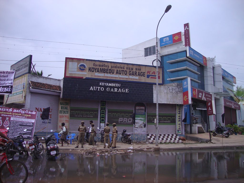 Koyambedu Auto Garage. 0004 by dhanasekarangm