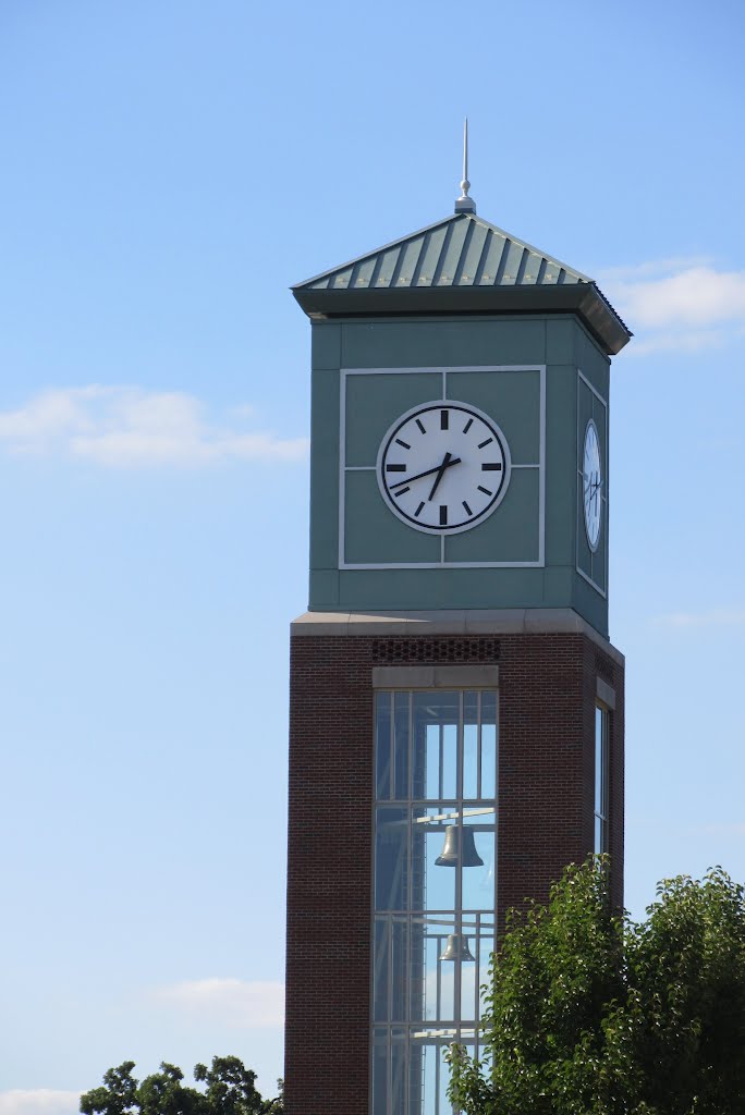 Clock tower of Spring Arbor University by UnagiUnagi