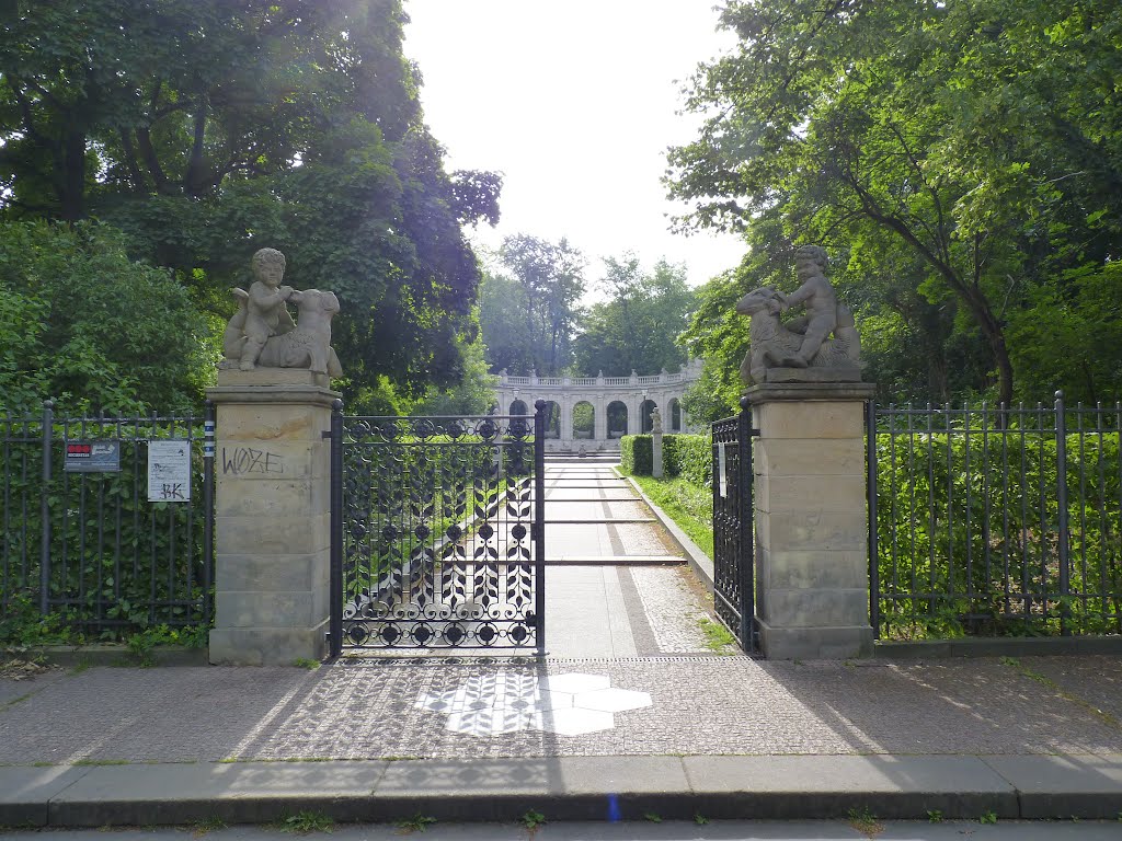 Berlin - Volkspark Friedrichshain (2012) by greg-007