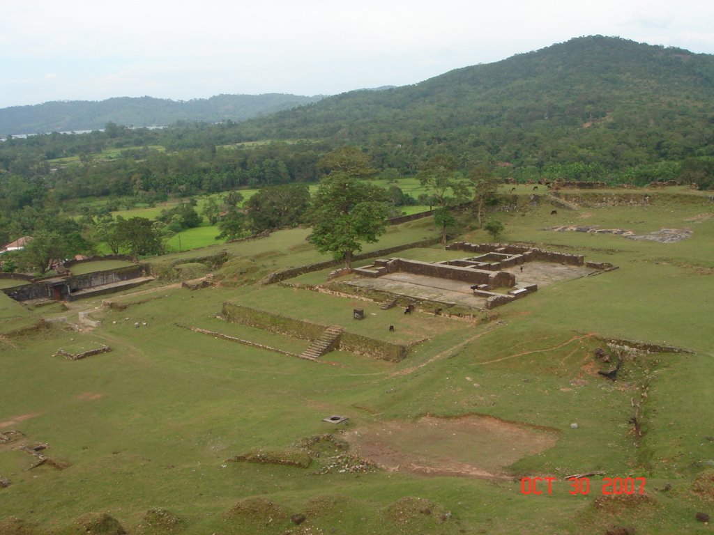 Central Durbar Area inside the forte by shridhara_kalya