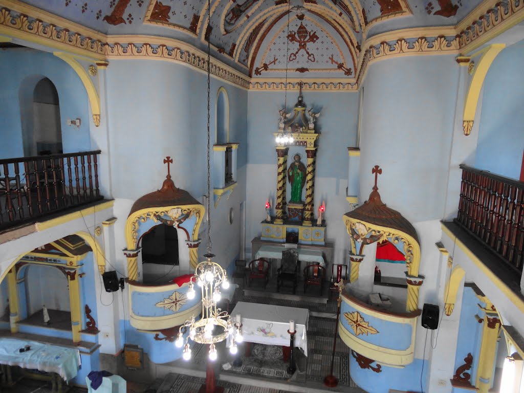 Saint Peter Chapel (inside) - Capela de São Pedro (interior - Santíssimo) by Ivo Korytowski