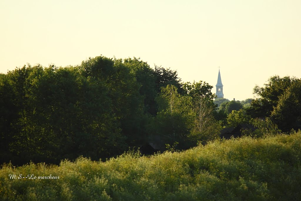 Église St-Constant--3km a vole d'oiseau by Le marcheur