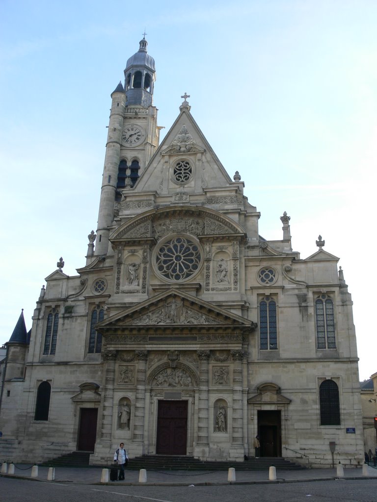 Paris - Eglise St Etienne-du-Mont by Naru Kenji