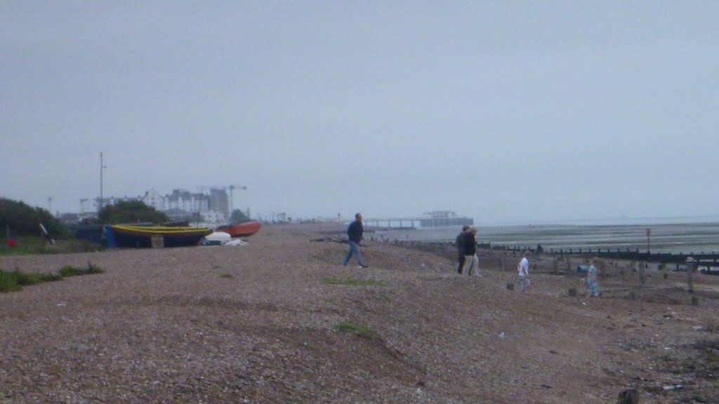 Ferring , West Sussex . by PIG Panos I Gyftopoulos