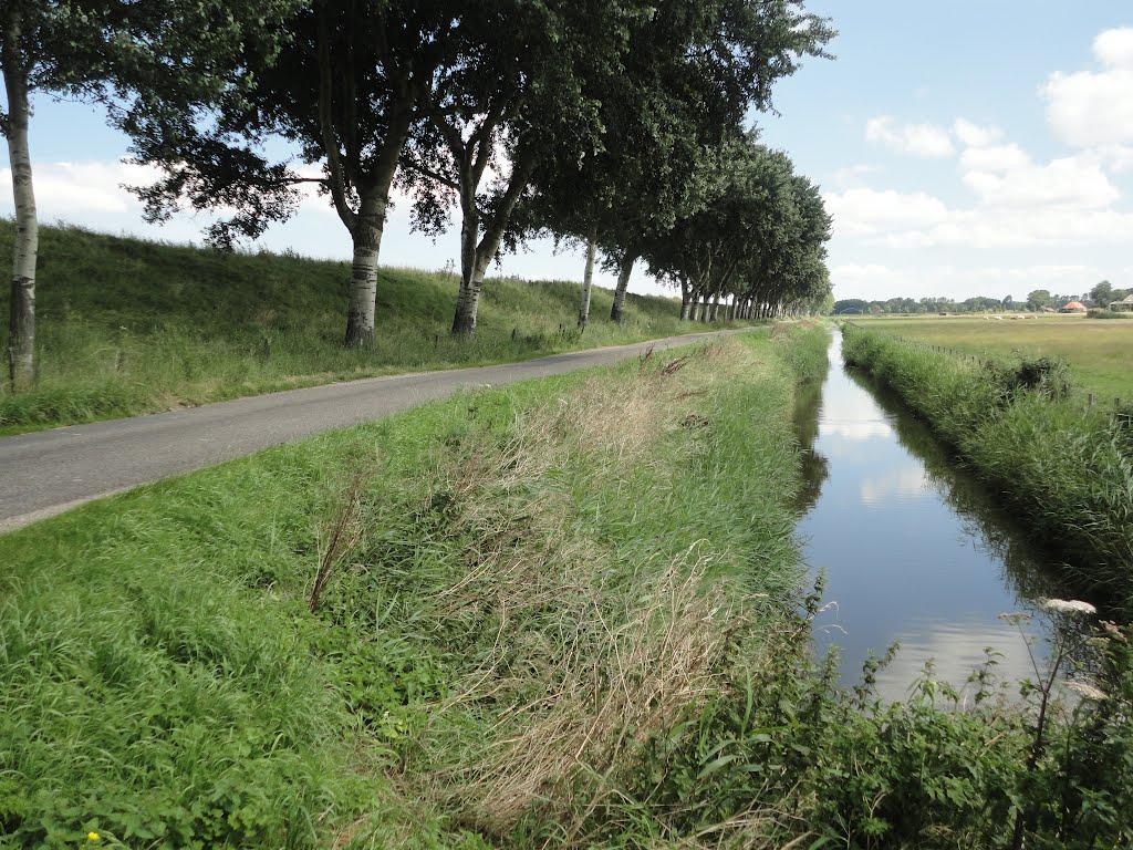 Weg van Middelburg naar Kleverskerke, Kleverskerke by © rdnjc