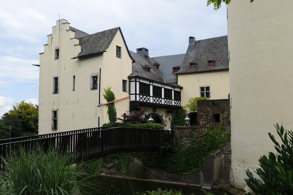 Burg Odenhausen by ratibo