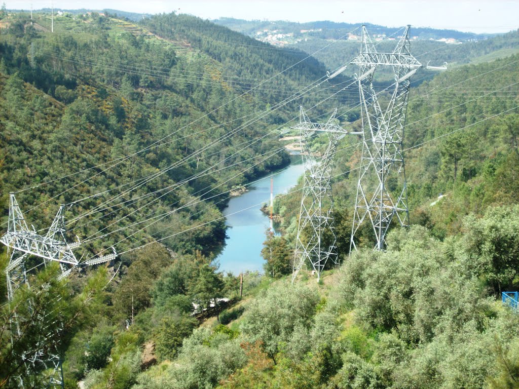 Castelo de Bode Dam 1 by rucape