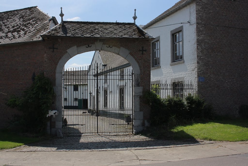 *Ambresin: ferme du Soleil by Hans Briaire