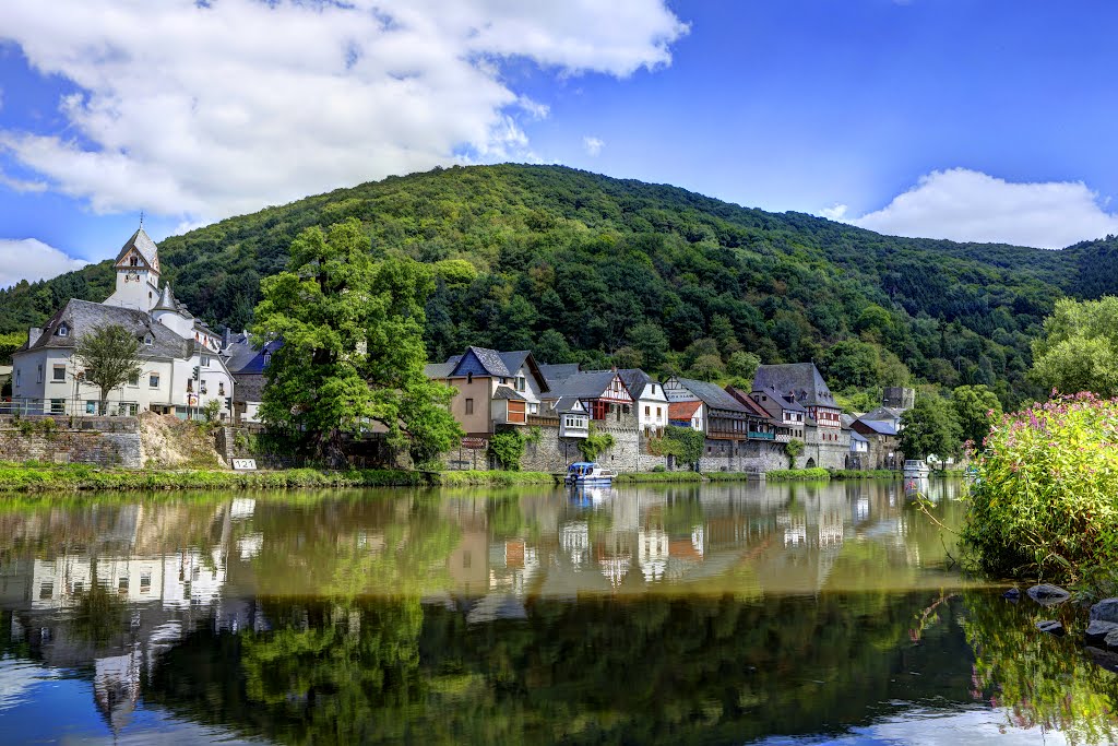 Dausenau Lahn by Heinz Peierl