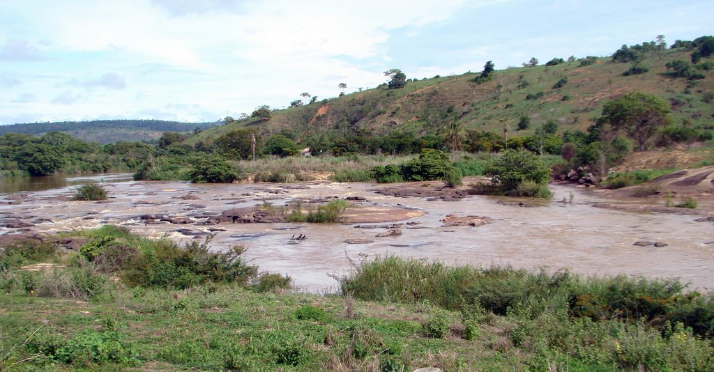 Rio Mucuri by Milton Brigolini Neme